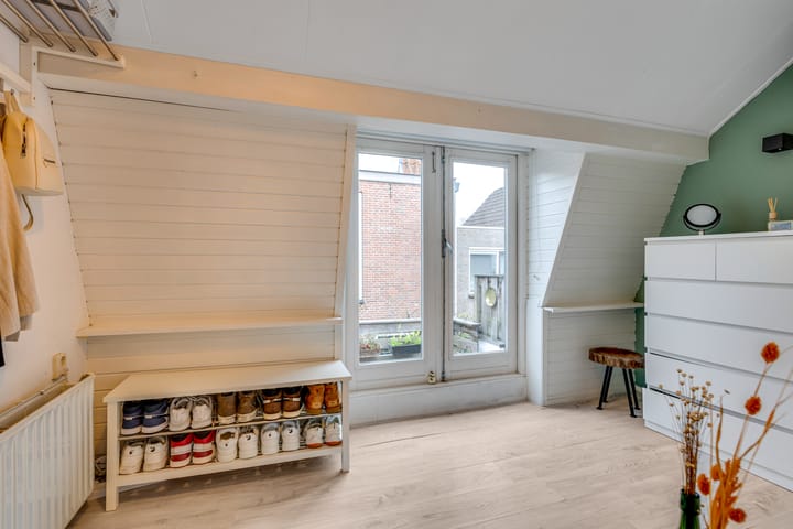 Foto 27 van Dirkje Mariastraat 4