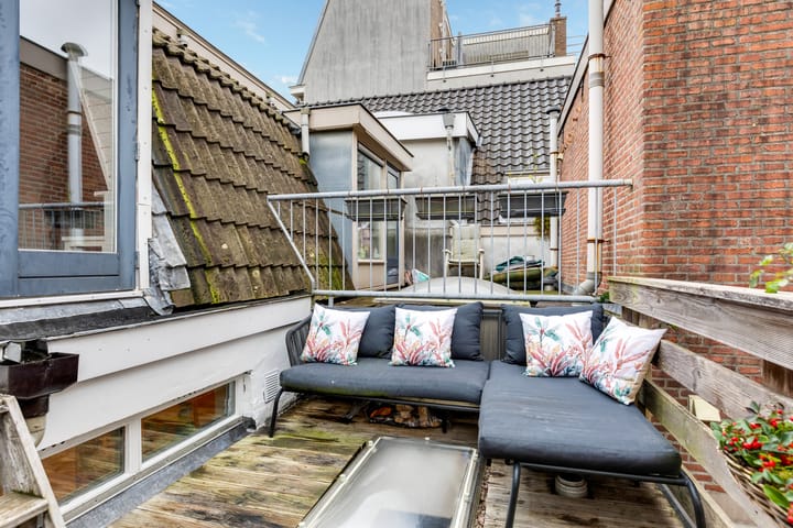 Foto 32 van Dirkje Mariastraat 4