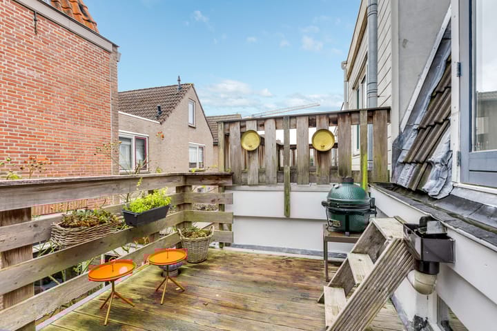 Foto 33 van Dirkje Mariastraat 4