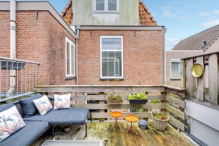 Foto 34 van Dirkje Mariastraat 4