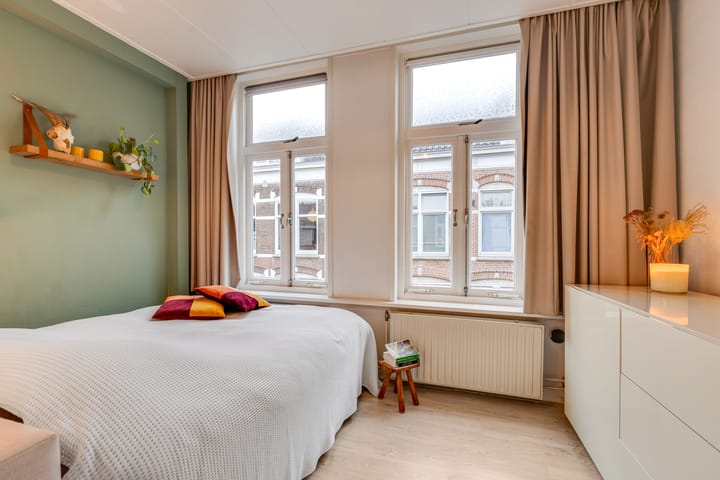 Foto 35 van Dirkje Mariastraat 4