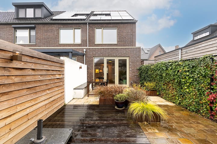 Foto 24 van Rafaëlstraat 3