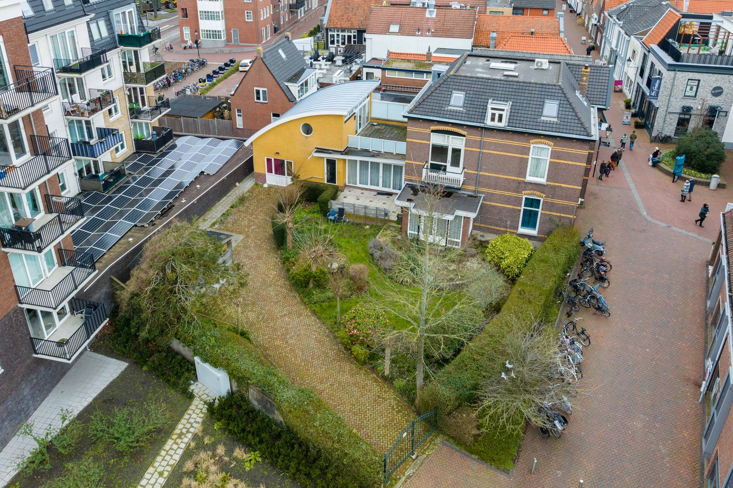 Bekijk foto 1 van Voorstraat 60