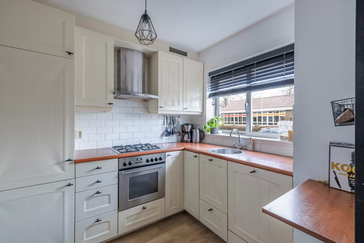 Foto 11 van Schoolstraat 10