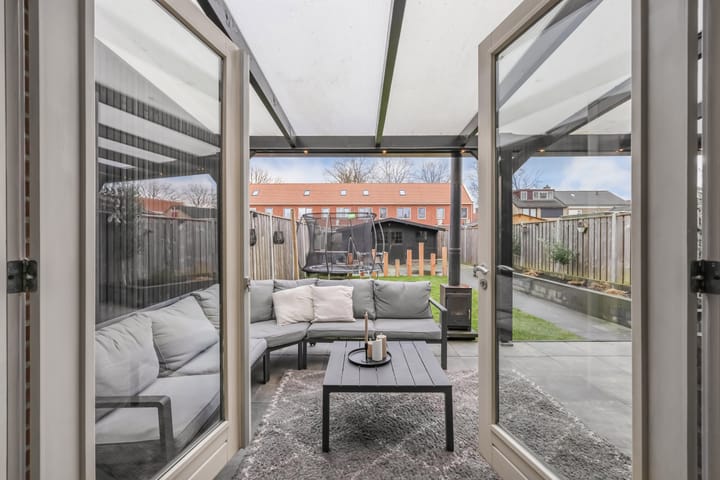 Foto 18 van Schoolstraat 10