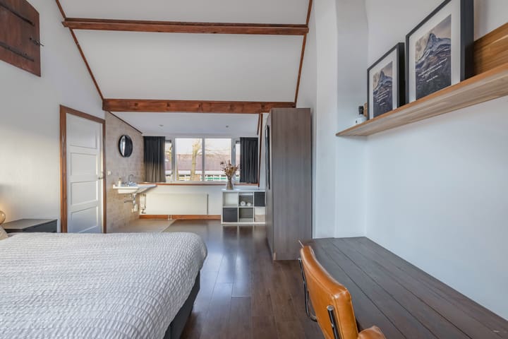 Foto 33 van Schoolstraat 10