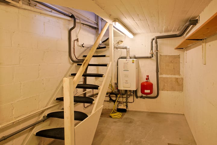 Foto 17 van Burg. Coonenstraat 24