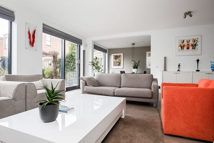 Photo 3 of Kennemerpoort 12