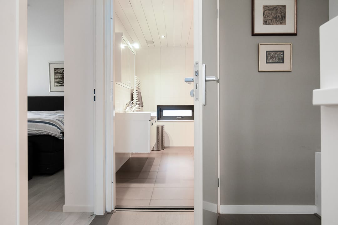 Foto 32 van Kennemerpoort 12