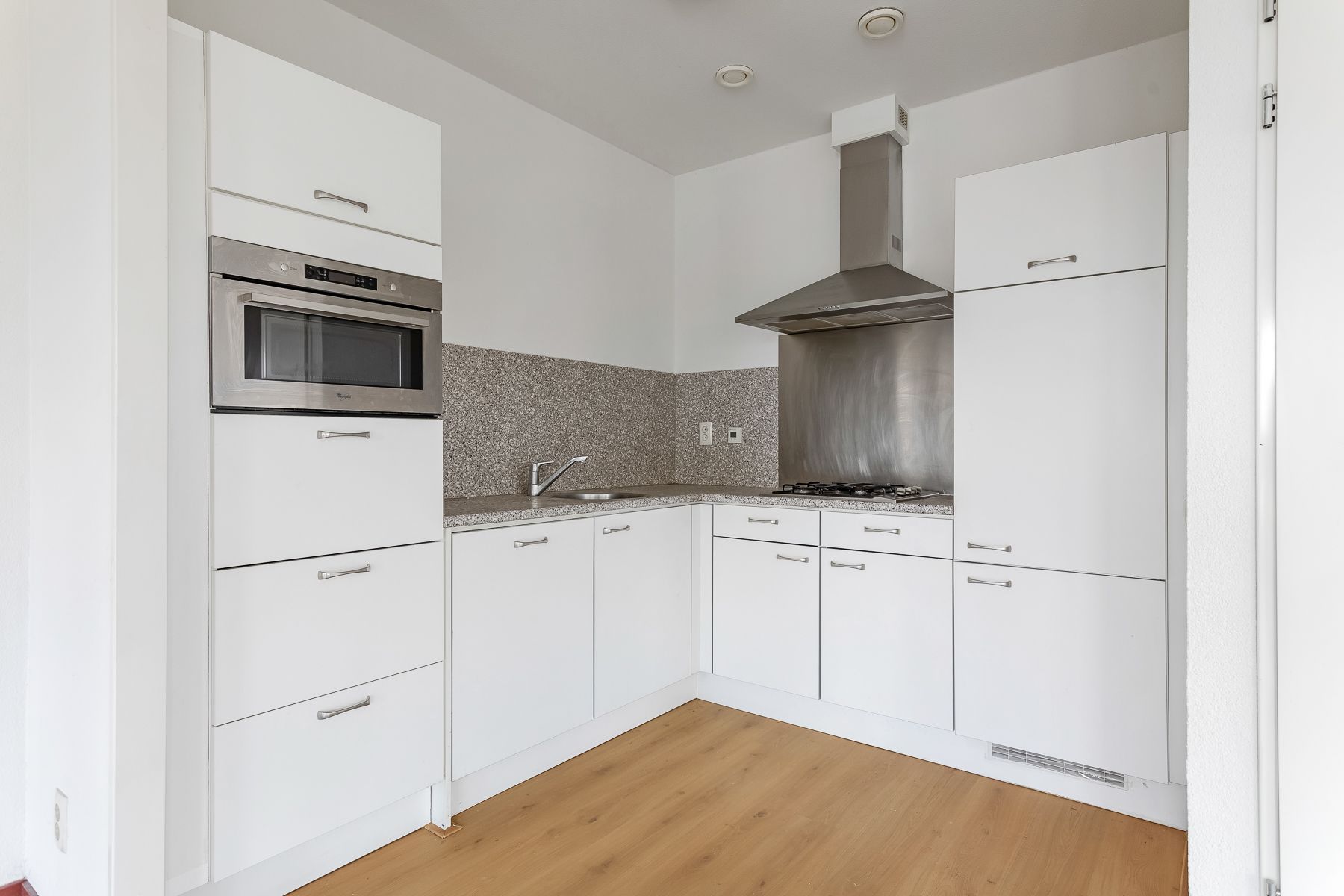 Foto 15 van Havenhoofd 18