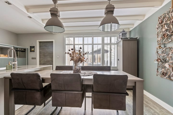 Foto 13 van Leliestraat 4