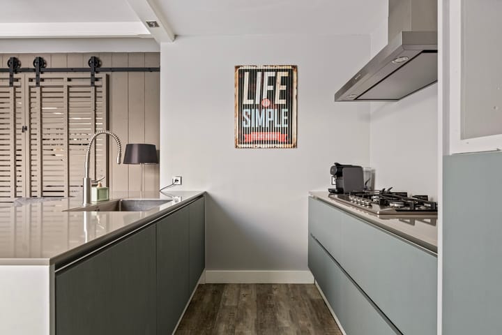 Foto 14 van Leliestraat 4