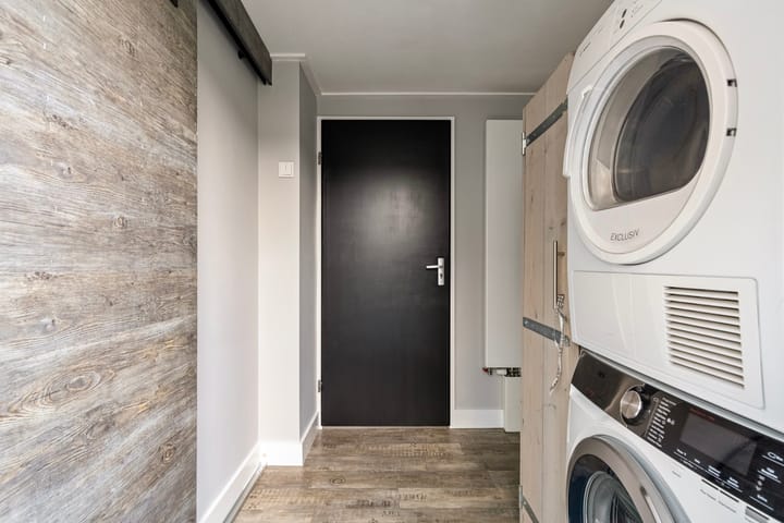 Foto 16 van Leliestraat 4