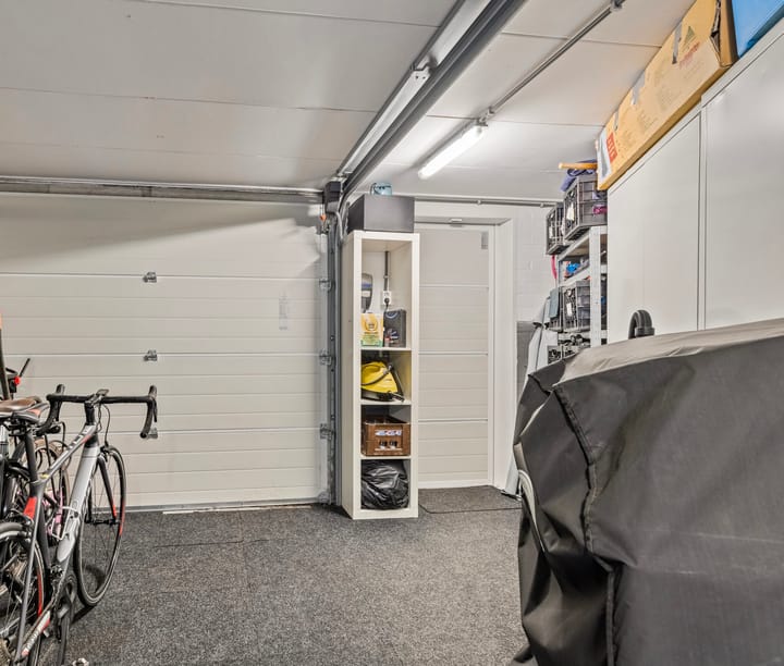 Foto 29 van Leliestraat 4