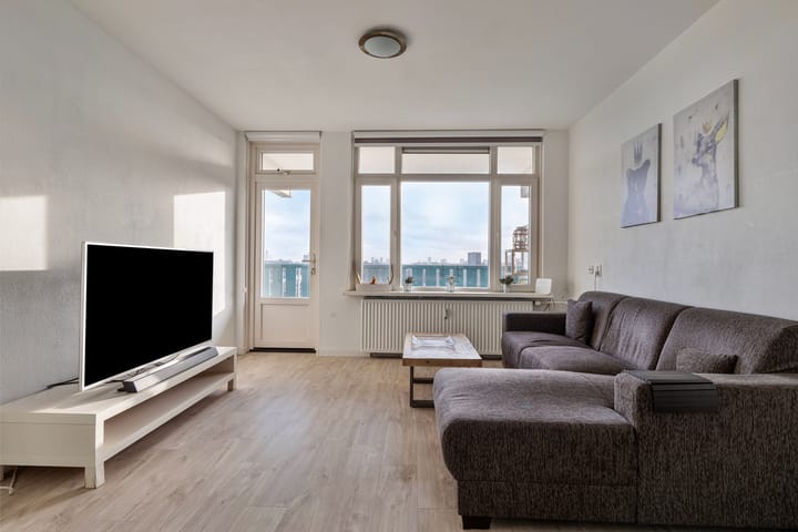 Foto 7 van Lauwerszeeweg 141