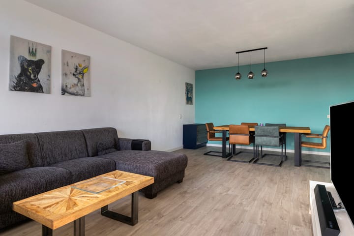 Foto 8 van Lauwerszeeweg 141