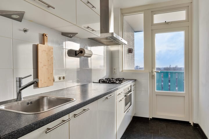 Foto 9 van Lauwerszeeweg 141