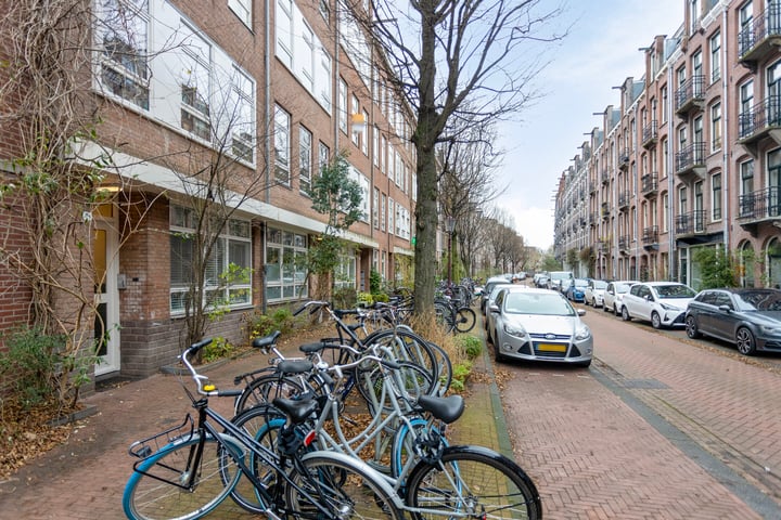 Bekijk foto 40 van Eerste Atjehstraat 21-H