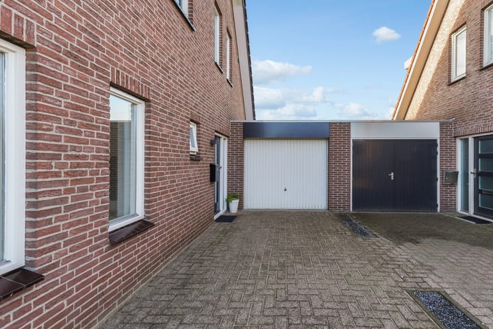 Foto 5 van Geerde 48