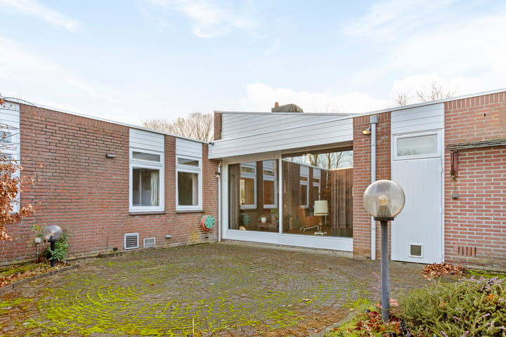 Foto 2 van Warmelo 35