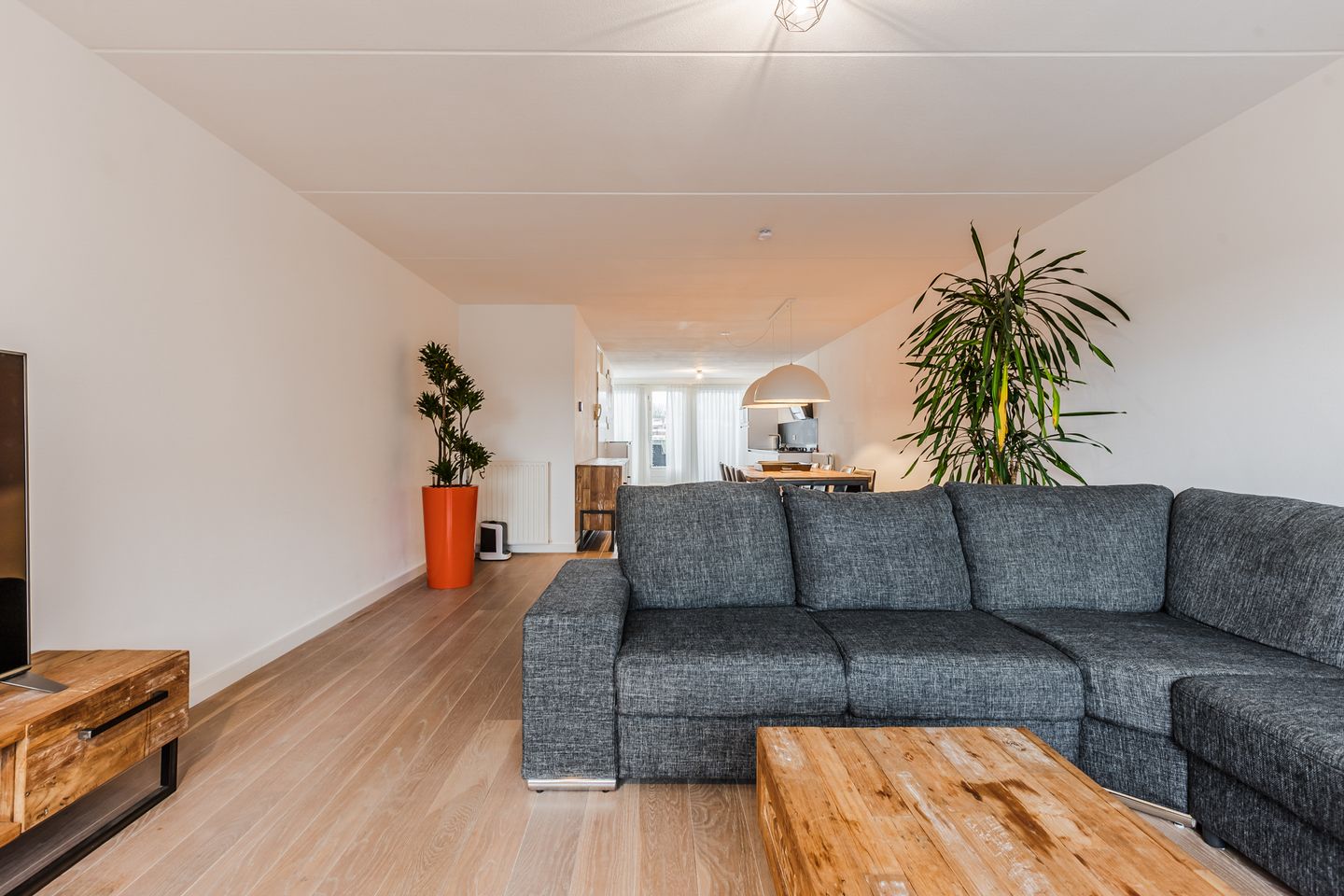 Photo 4 of Gasstraat 1-01