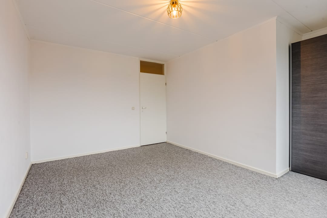 Photo 13 of Gasstraat 1-01