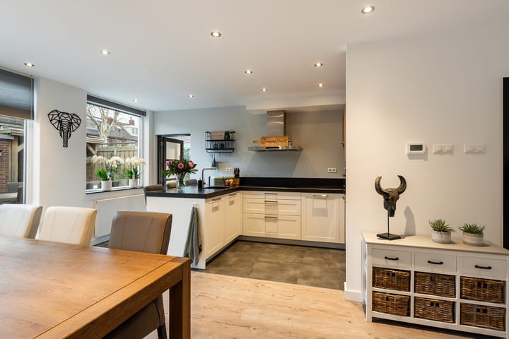 Foto 13 van Leliestraat 9