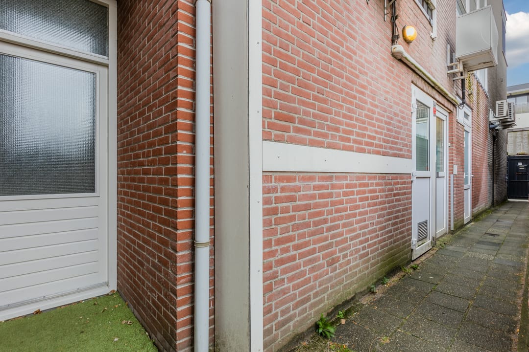 Photo 28 of Gasstraat 1-01