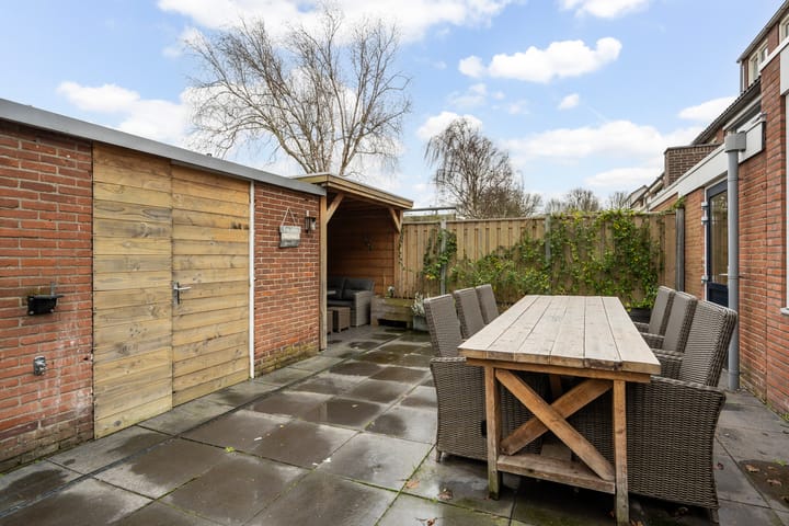 Foto 31 van Leliestraat 9