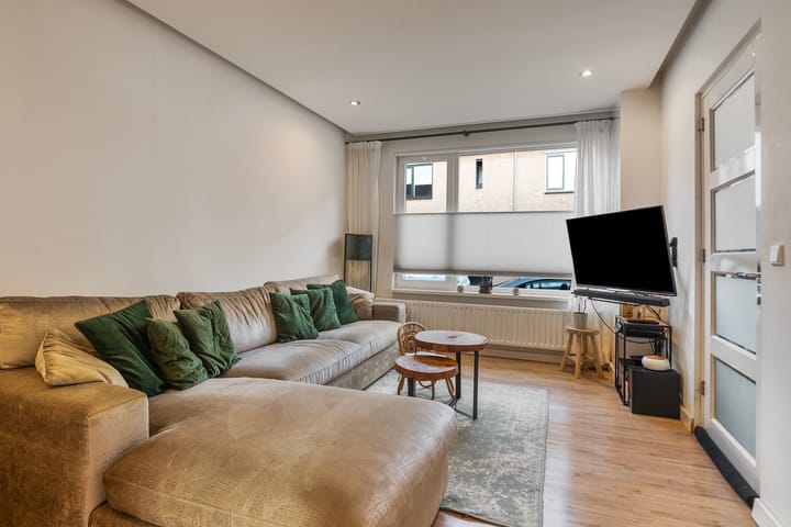 Foto 9 van Lange Bellingstraat 28