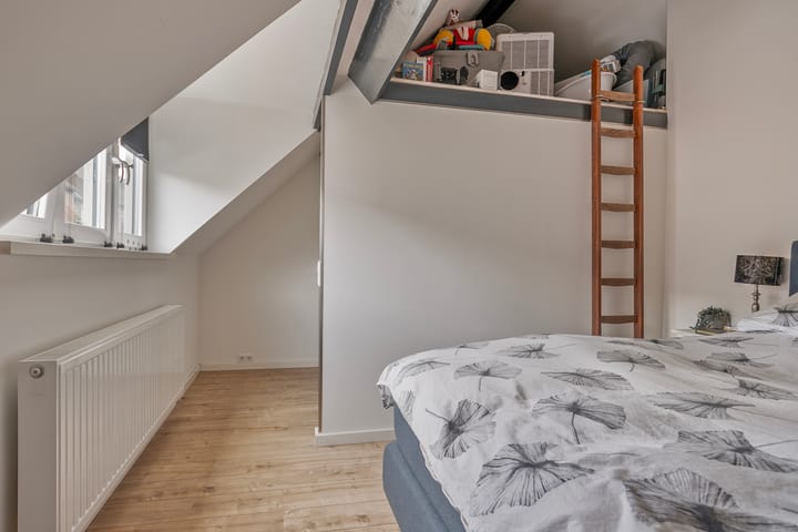 Foto 19 van Lange Bellingstraat 28