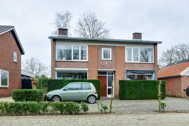 Bekijk foto 4 van Bentinckstraat 8