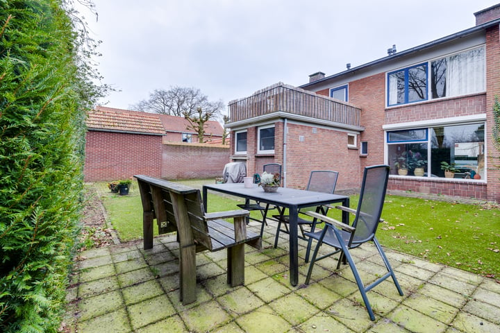 Bekijk foto 49 van Bentinckstraat 8