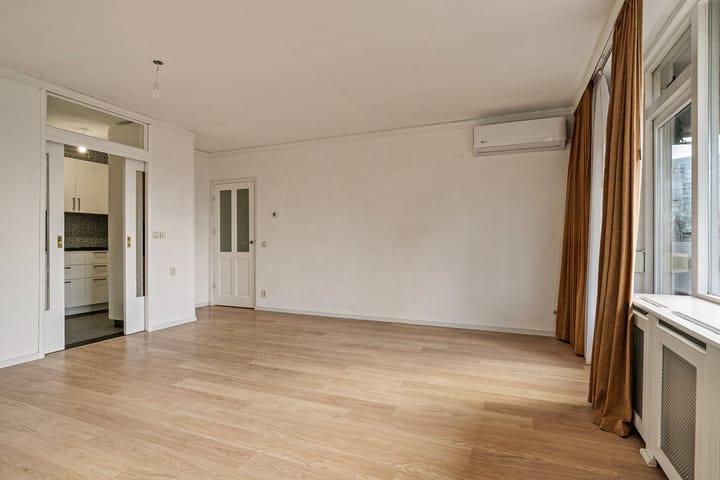 Foto 11 van Pastoor Petersstraat 125