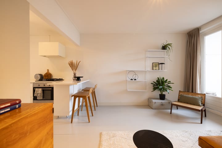 Foto 4 van Van Oldenbarneveldtstraat 72-A2