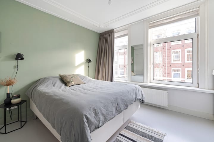 Foto 22 van Van Oldenbarneveldtstraat 72-A2