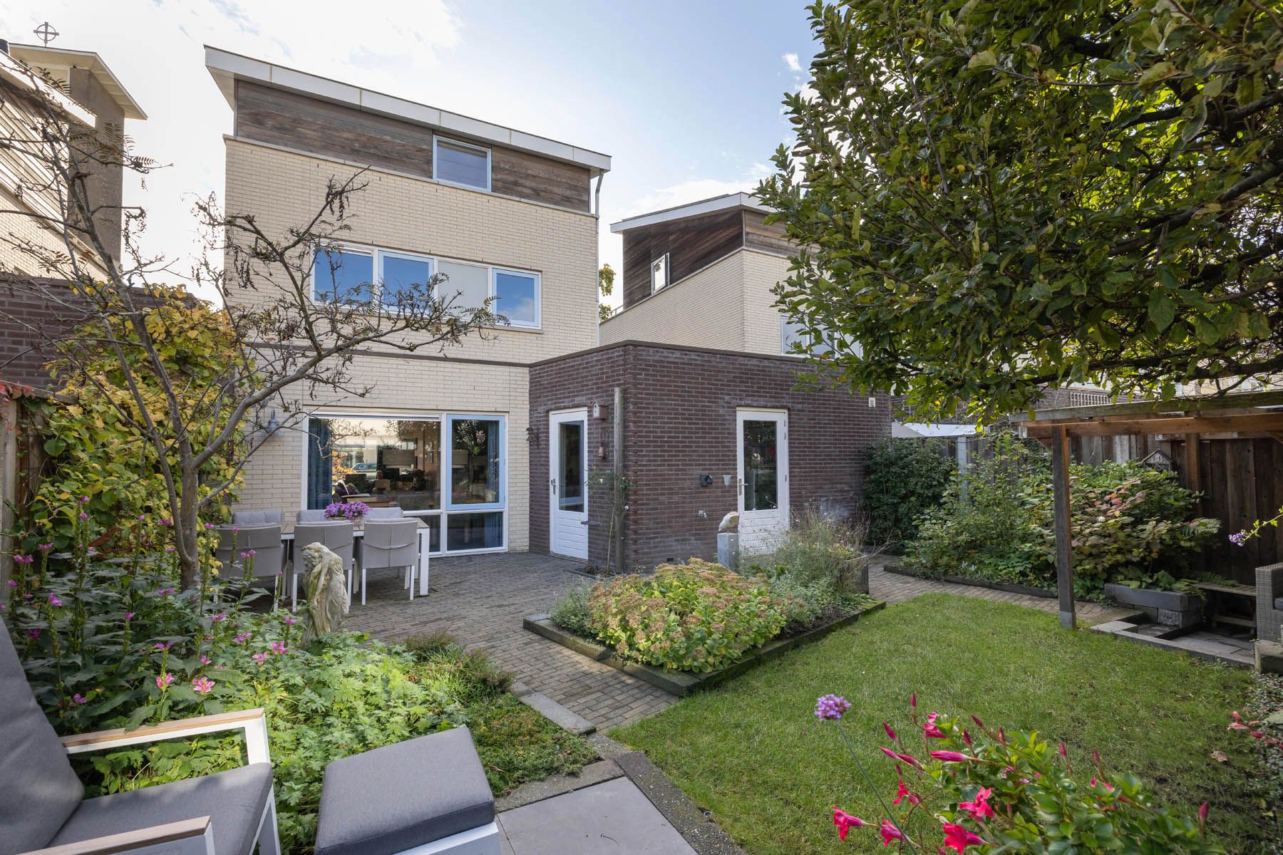 Foto 30 van Marijkestraat 6