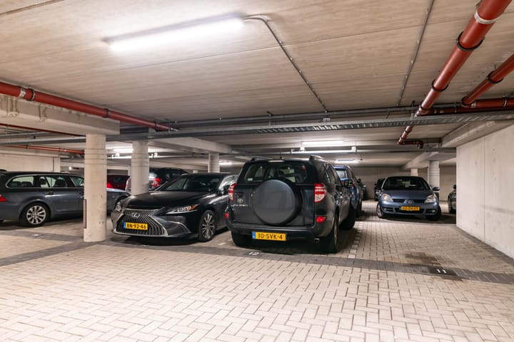 Foto 22 van Burgemeester De Monchyplein 90