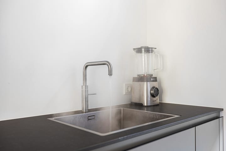 Foto 18 van Larikslaan 1-P