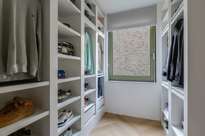 Foto 28 van Larikslaan 1-P