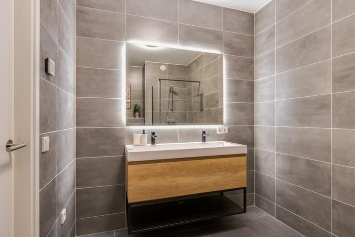 Foto 29 van Larikslaan 1-P