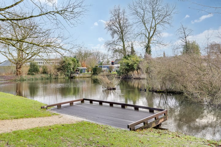 Foto 45 van Larikslaan 1-P