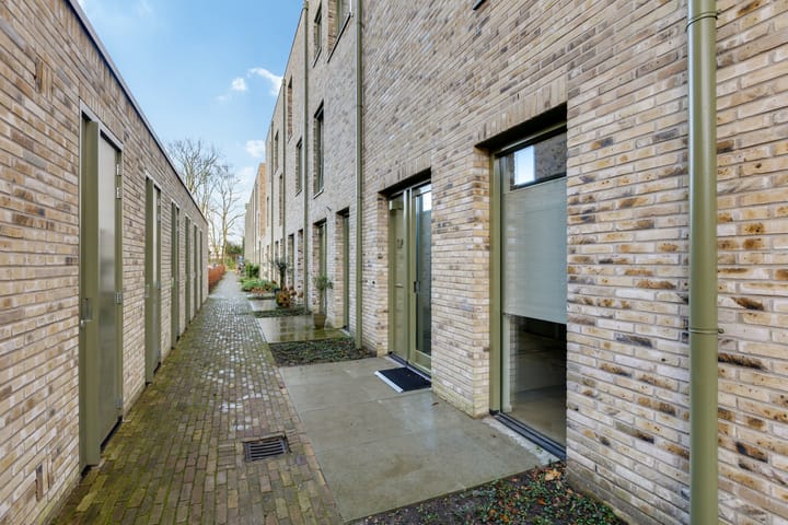 Foto 57 van Larikslaan 1-P