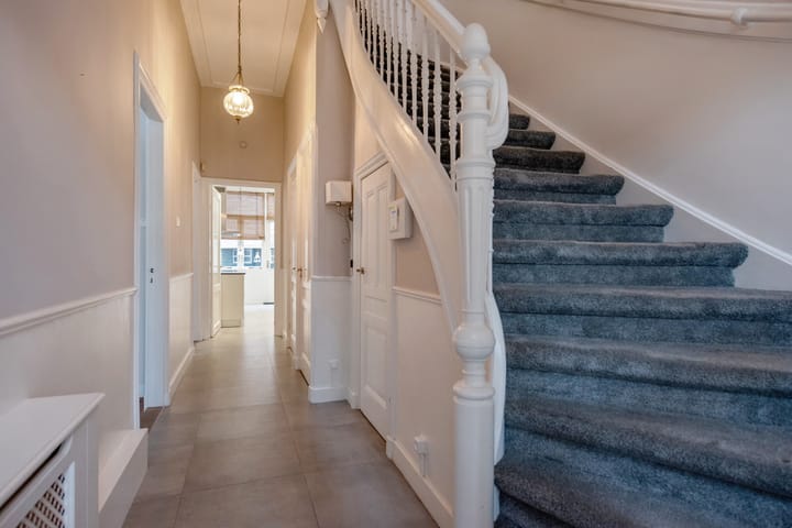 Foto 10 van Johan van Oldenbarneveltlaan 48