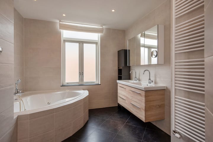 Foto 28 van Johan van Oldenbarneveltlaan 48