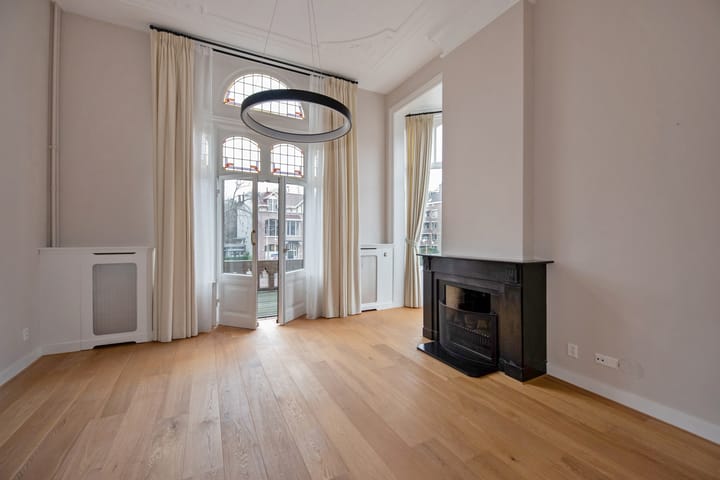 Foto 38 van Johan van Oldenbarneveltlaan 48