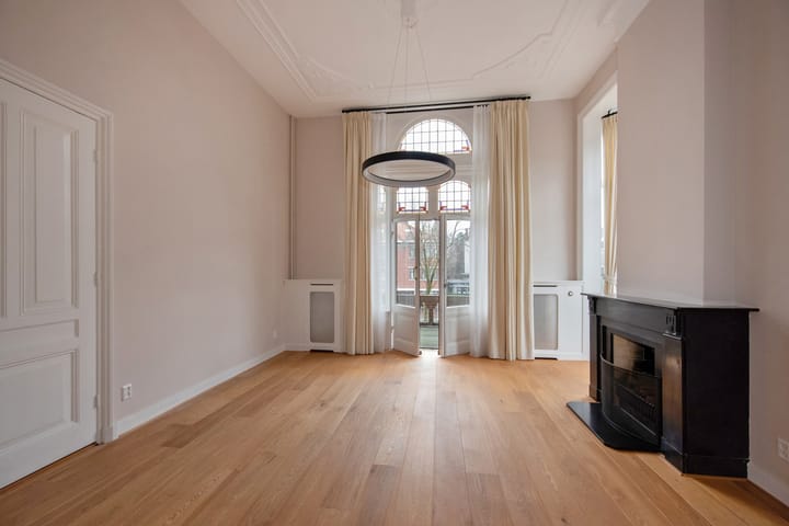 Foto 40 van Johan van Oldenbarneveltlaan 48