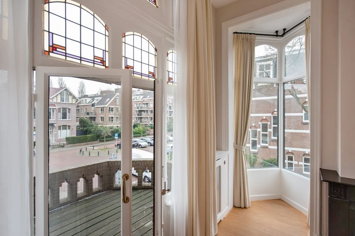 Foto 42 van Johan van Oldenbarneveltlaan 48