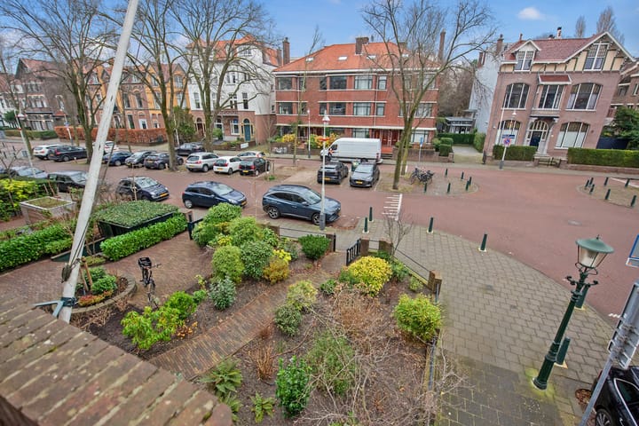 Foto 44 van Johan van Oldenbarneveltlaan 48