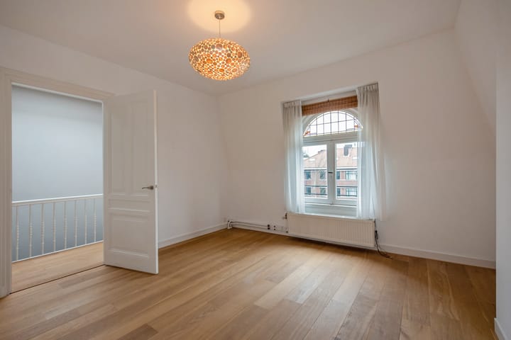 Foto 53 van Johan van Oldenbarneveltlaan 48